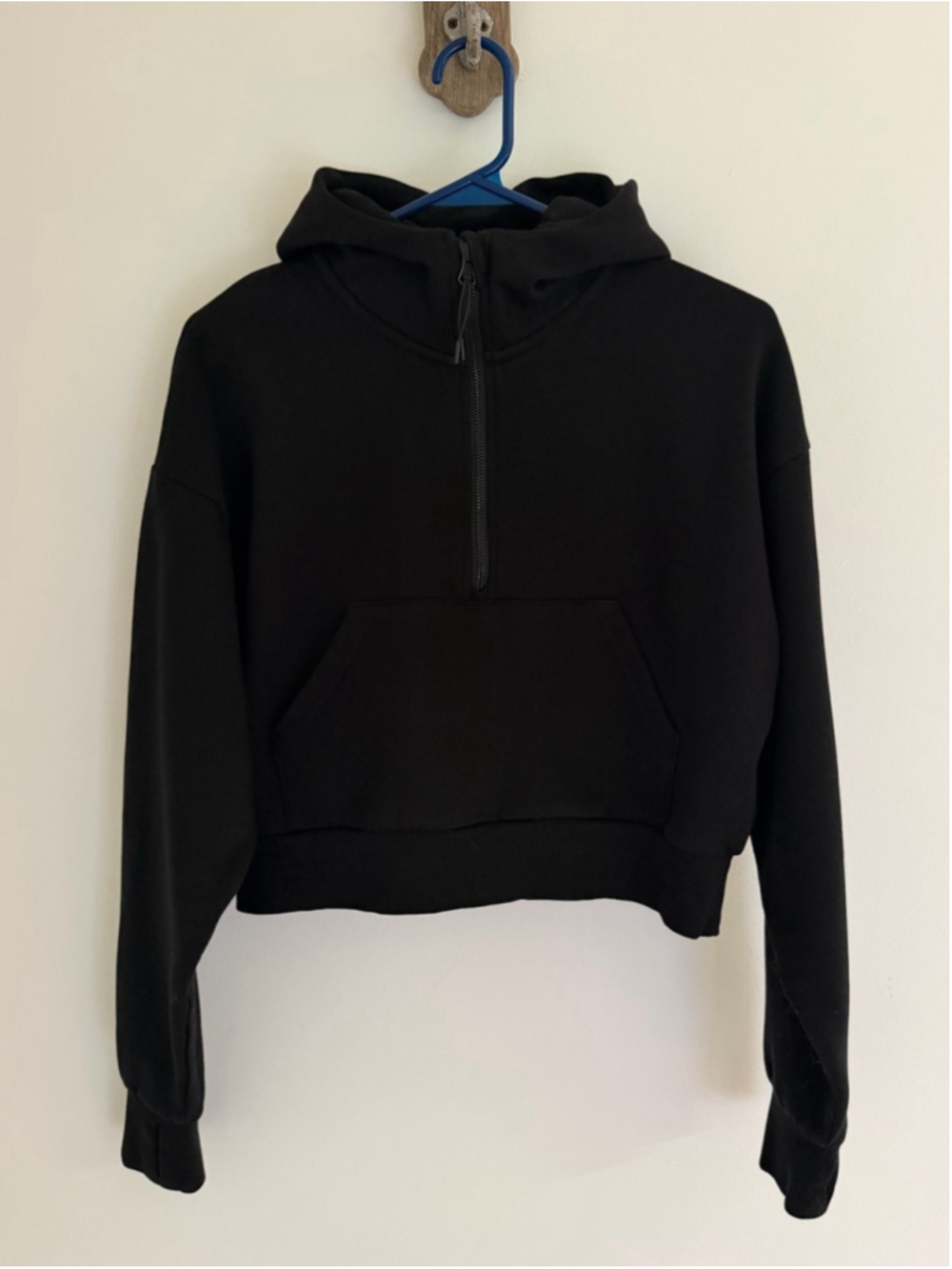 Cocoburry Black Cropped Half Zip Hoodie Size Small